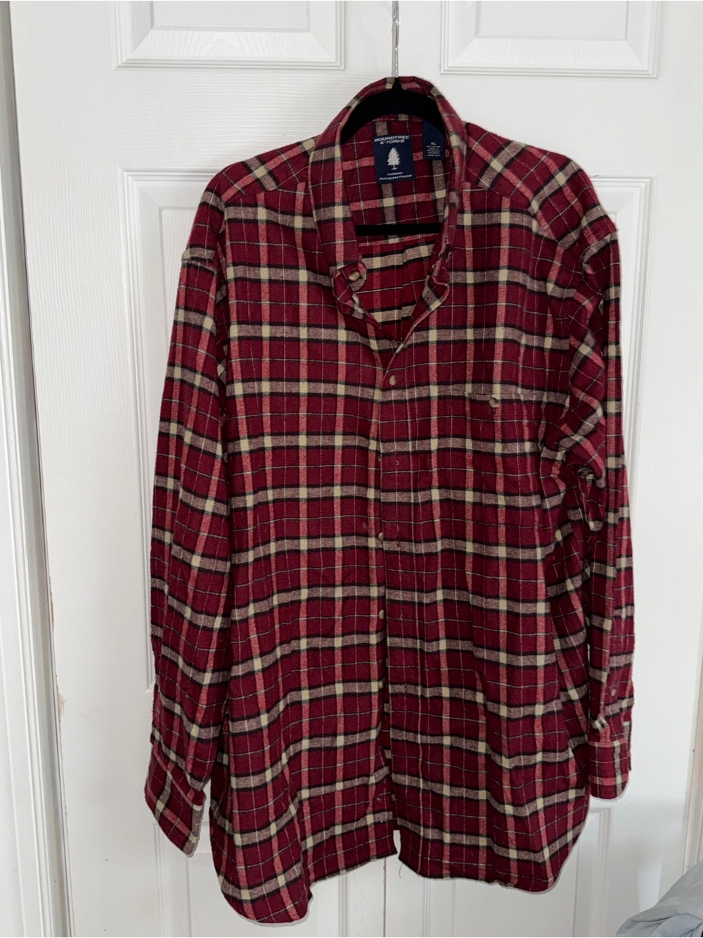 Roundtree & Yorke Red Plaid Button-Down Shirt Portuguese Flannel